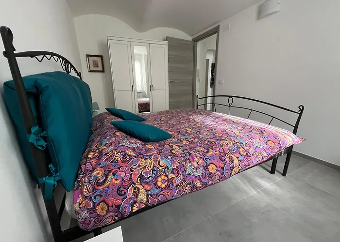 Via Col Vento Savona